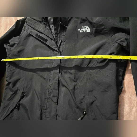 The North Face Waterproof Black Jacket Hyvent Size Medium